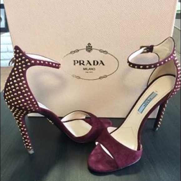 Prada stilettos - Picture 1 of 4